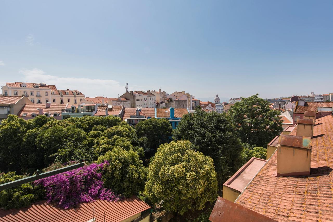 Lovelystay - Comfortable Apartment With River Views Лиссабон Экстерьер фото