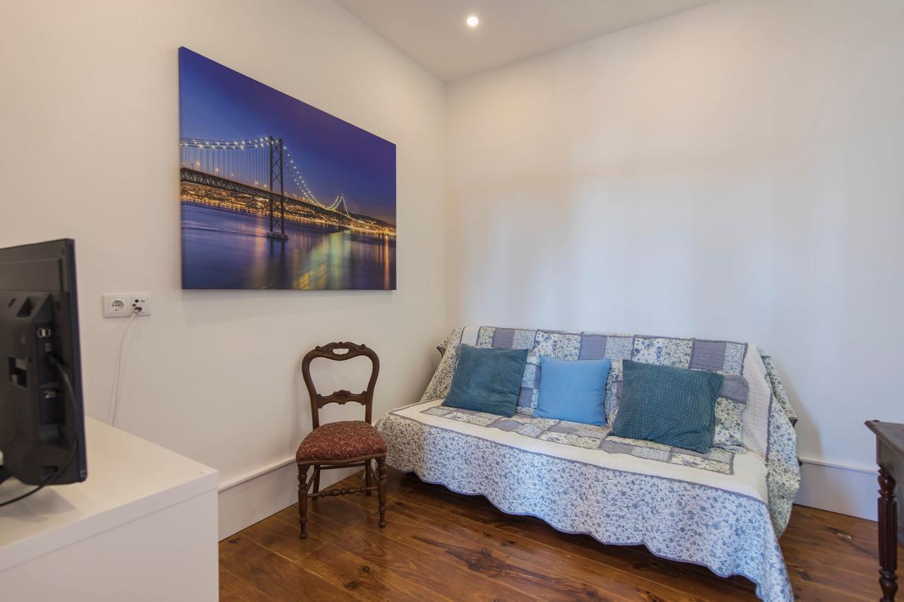 Lovelystay - Comfortable Apartment With River Views Лиссабон Экстерьер фото